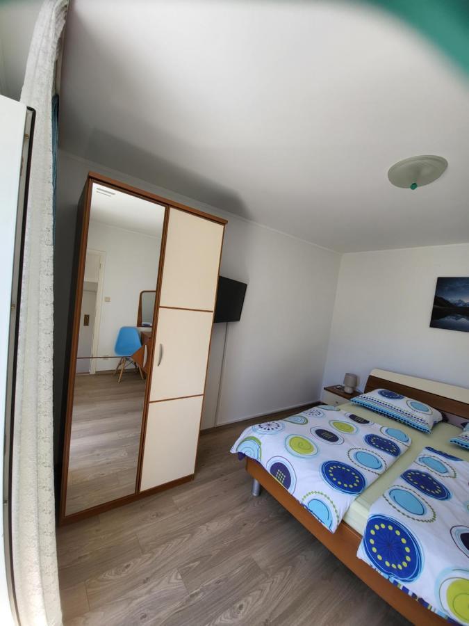 Apartmani Mira Supetarska Draga Zimmer foto